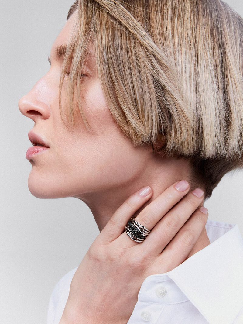 925 silver crossed multi-arm ring with 97 brilliant-cut black spinels image number 1