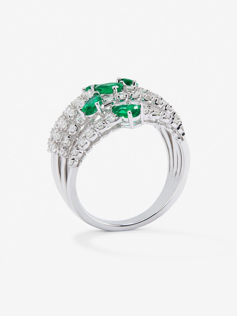 18K white gold ring with 60 brilliant-cut diamonds with a total of 1.02 cts and 5 pear-cut green emeralds with a total of 0.92 cts image number 6