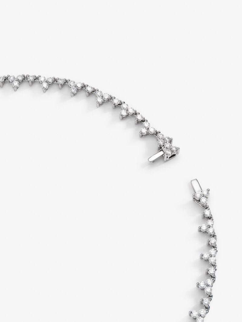 18K White Gold Rivière Collar with blue slopes of 16.62 cts and white diamonds in 8.84 cts bright diamonds image number 3