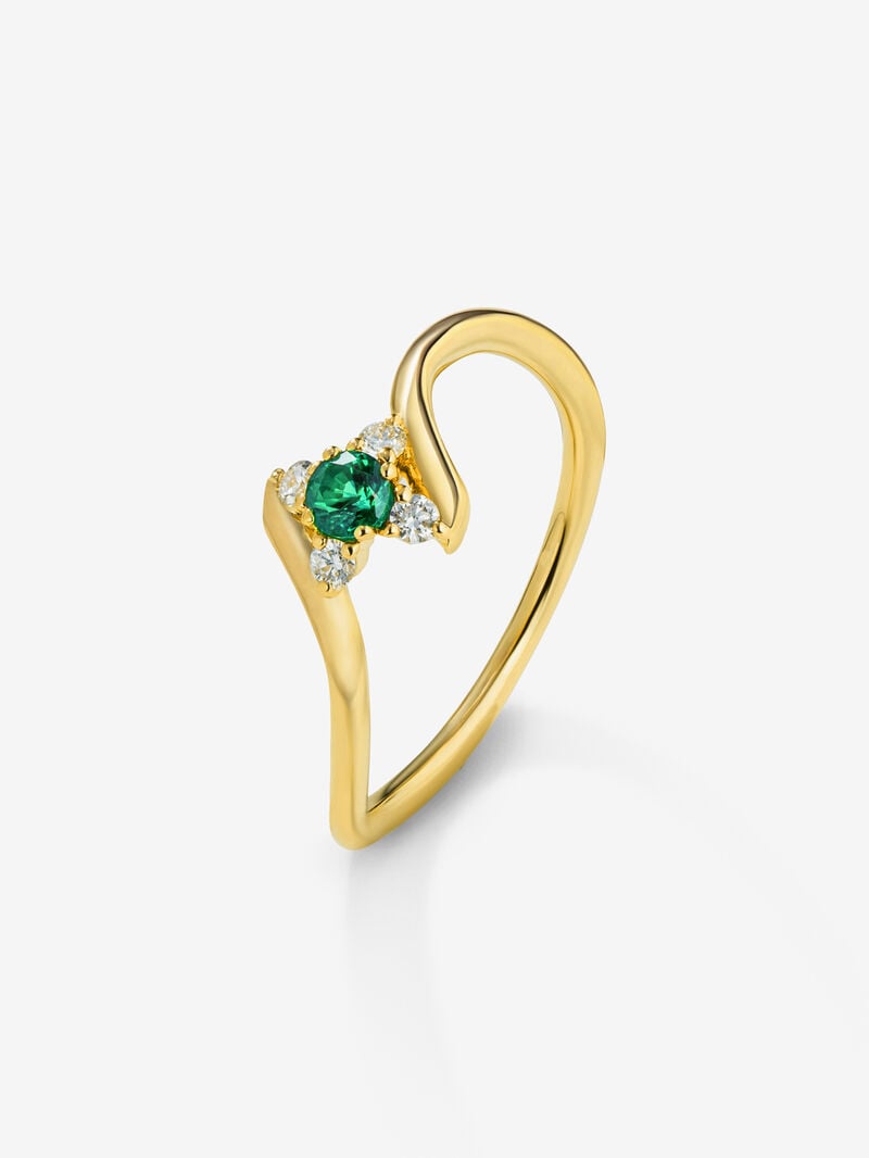 18K yellow gold ring with brilliant-cut green emerald of 0.088 cts and 4 brilliant-cut diamonds with a total of 0.08 cts image number 0