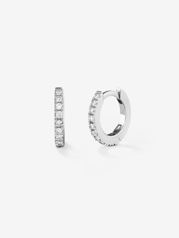 Pendiente individual de aro pequeño de oro blanco de 18kt con diamantes de 0,05cts, PE19118-OBD_V
