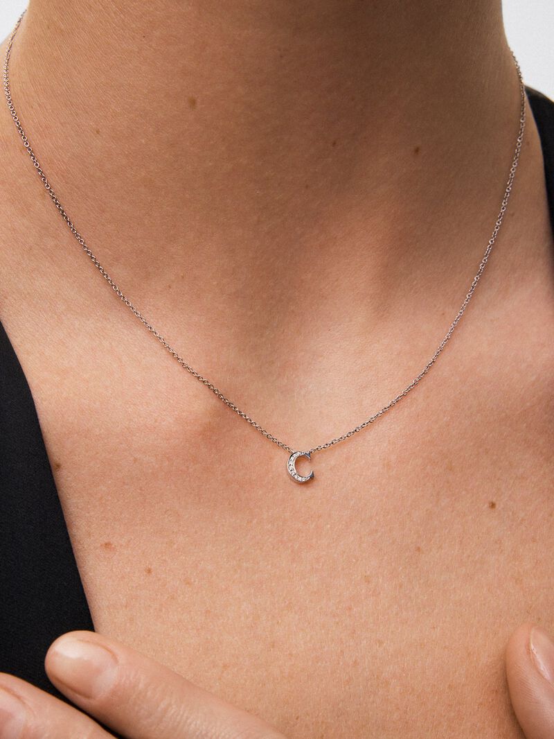 18K white gold pendant with letter C and 9 brilliant-cut diamonds with a total of 0.023 cts image number 4
