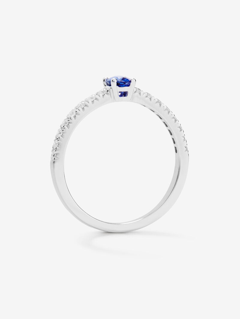 18K White Gold Ring with Azul Blue Sap image number 4