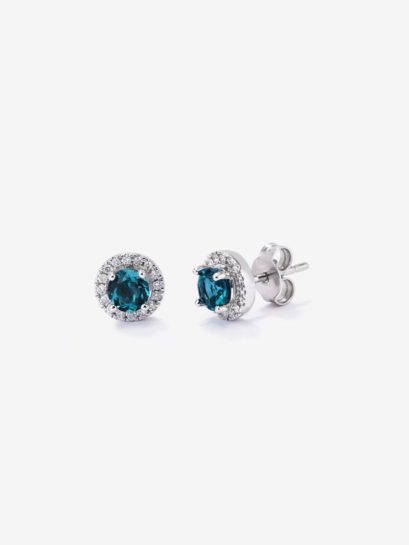 18K White Gold Button Earrings with Topaz and Diamond image number 0