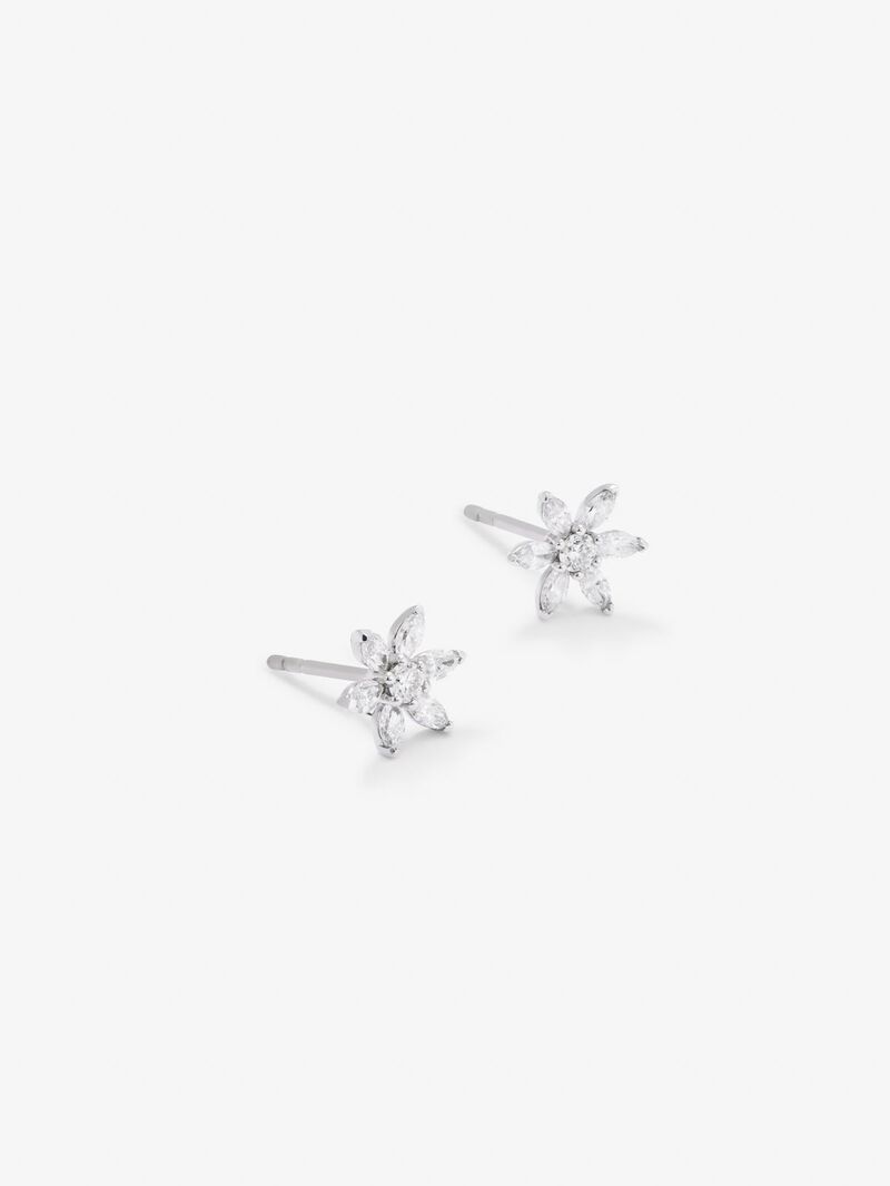 18K White Gold Flower Earrings with Diamonds. image number 2
