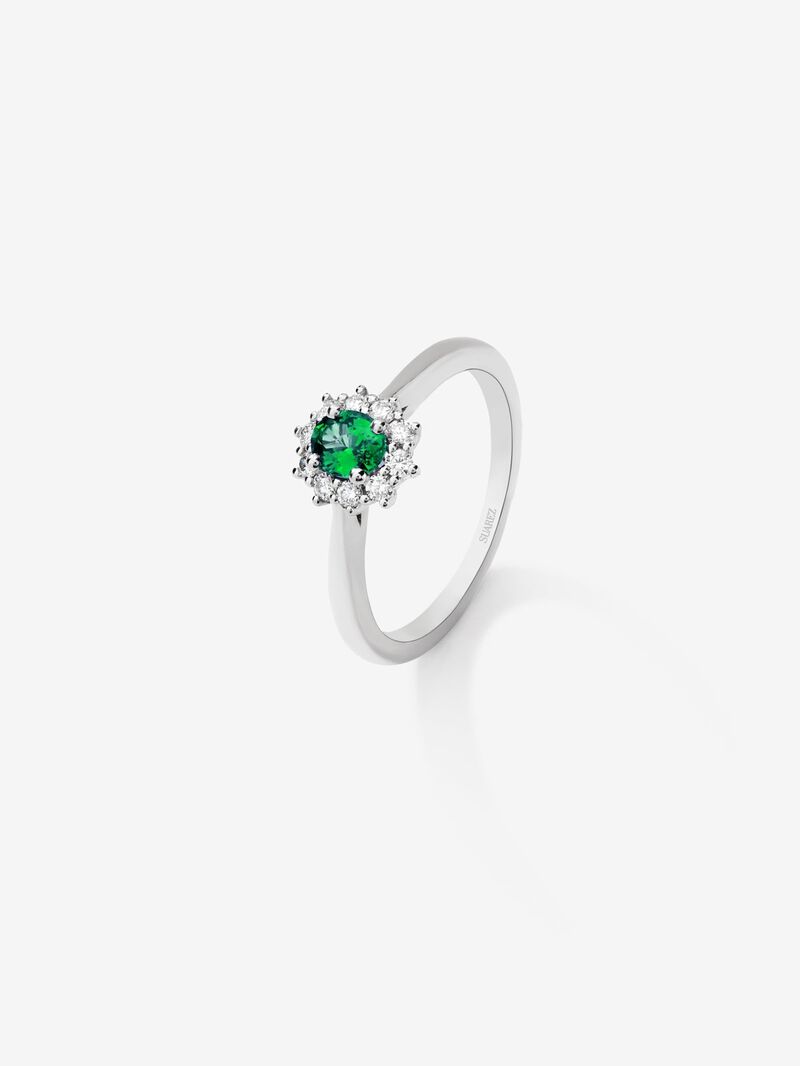 18K White Gold Ring with Emerald Green oval size and white diamonds image number 0