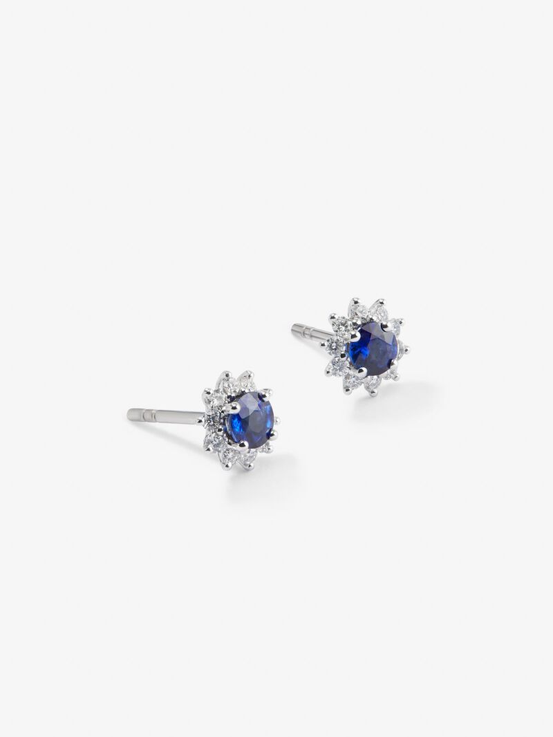 18kt white gold earrings with sapphires image number 2