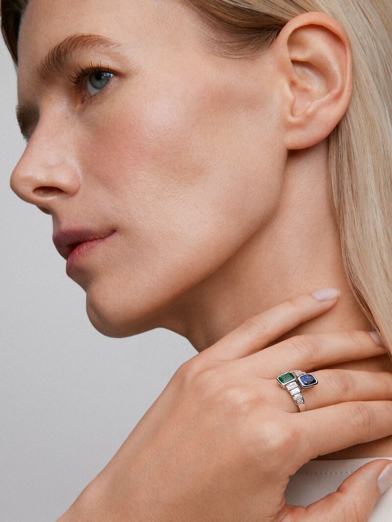 You and 18k white gold ring with blue sapphire in 1.64 cts, 1.02 cts and white diamonds in 0.72 cts image number 1