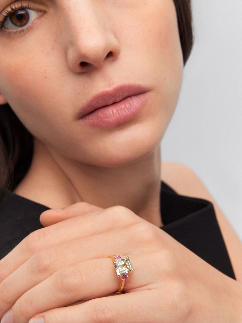 18k yellow golden ring with green amethyst in octagonal size 2.53 cts and pink sapphires in 0.41 cts princess size image number 3