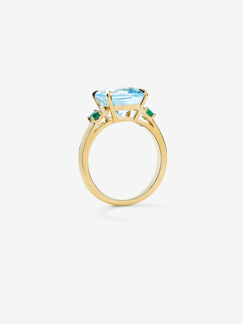18k yellow gold solitaire ring with sky topaz image number 4