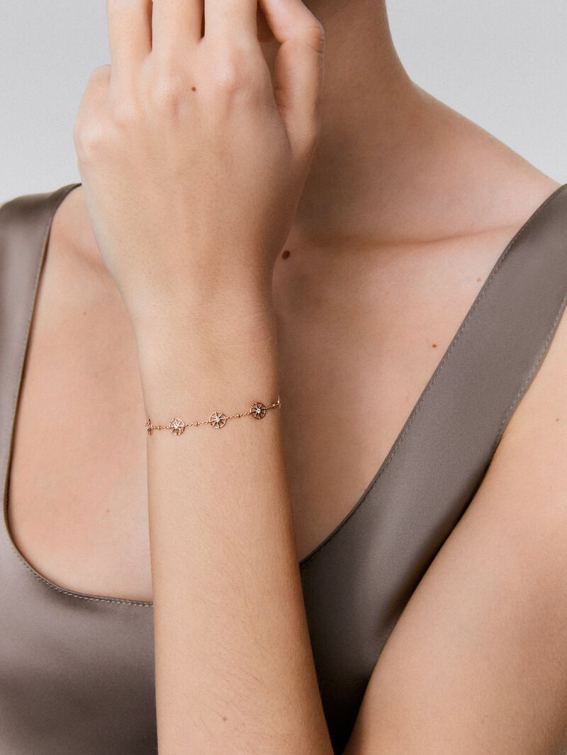 18K Rose Gold Chain Bracelet with Diamond Stars image number 3