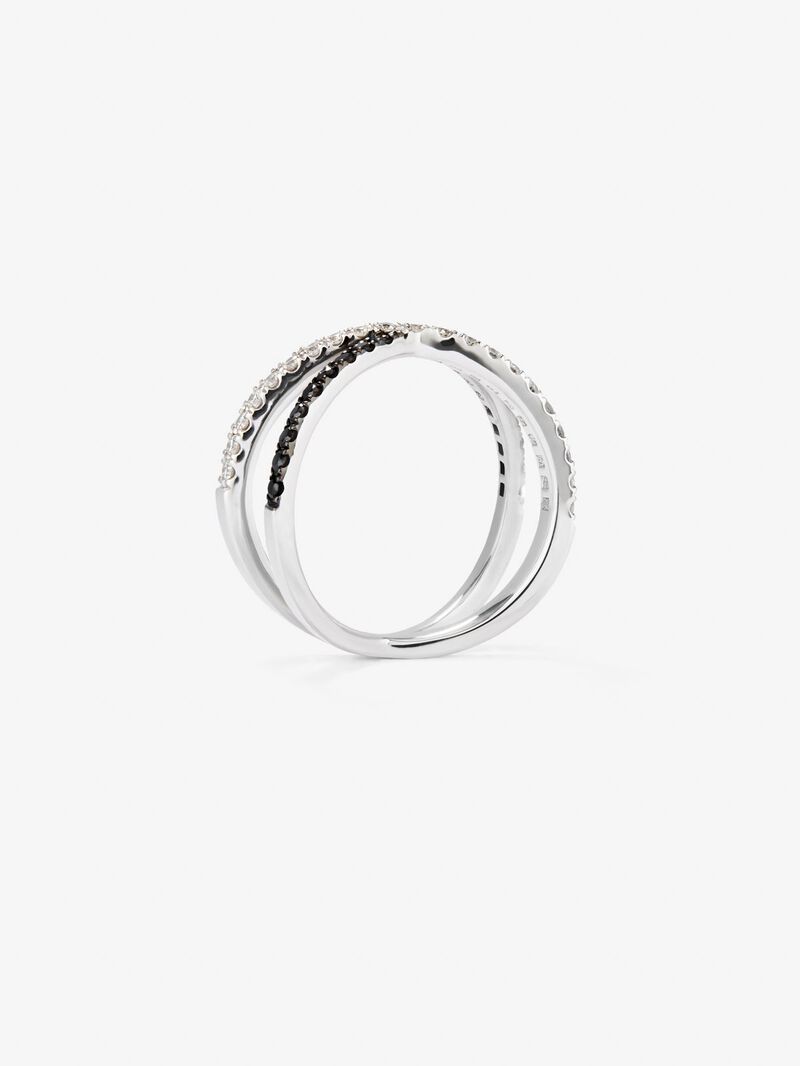 18K white gold cross ring with 21 brilliant-cut diamonds with a total of 0.25 cts and 18 brilliant-cut black diamonds with a total of 0.24 cts image number 4