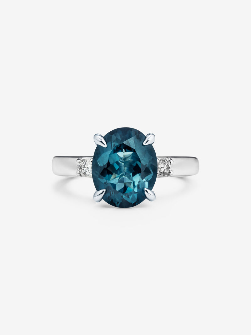 928 Silver triplet ring with topaz and diamonds image number 2