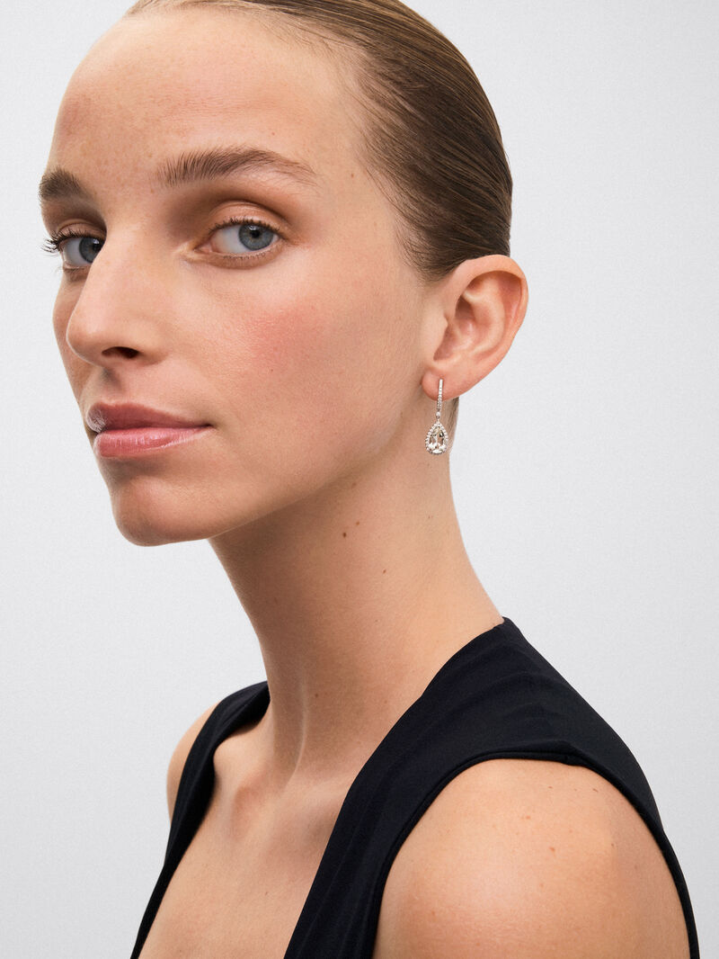 18K white gold earrings with 2 pear-cut green amethysts with a total of 3.32 cts and 72 brilliant-cut diamonds with a total of 0.4 cts image number 1