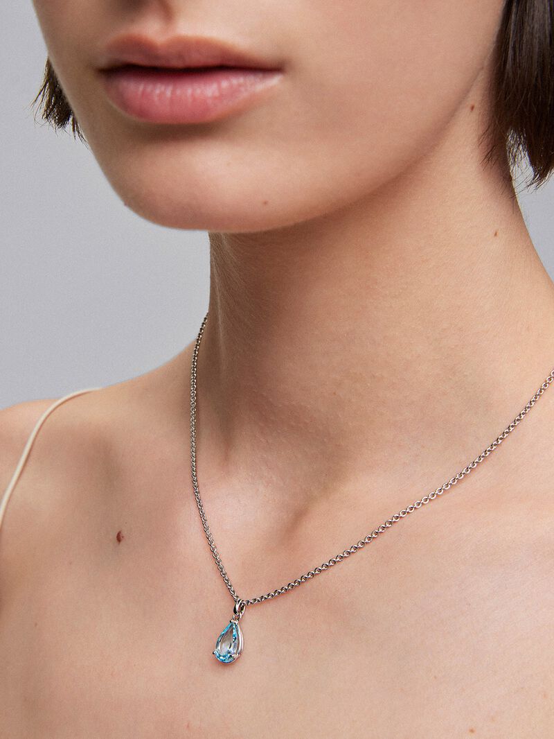 925 silver pendant with pear-cut sky blue topaz image number 1