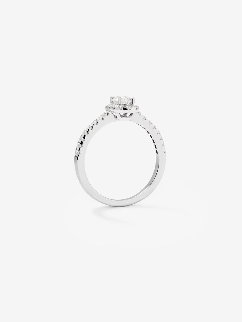 18K white gold ring with white diamonds in 0.68 cts image number 4