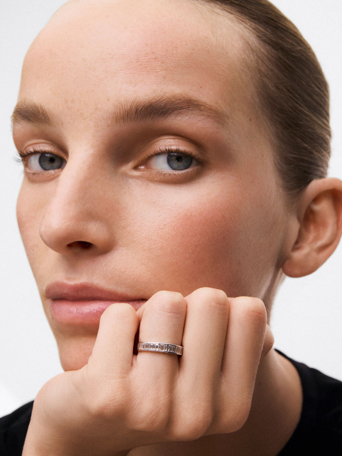 Anillo baguette suarez 2025