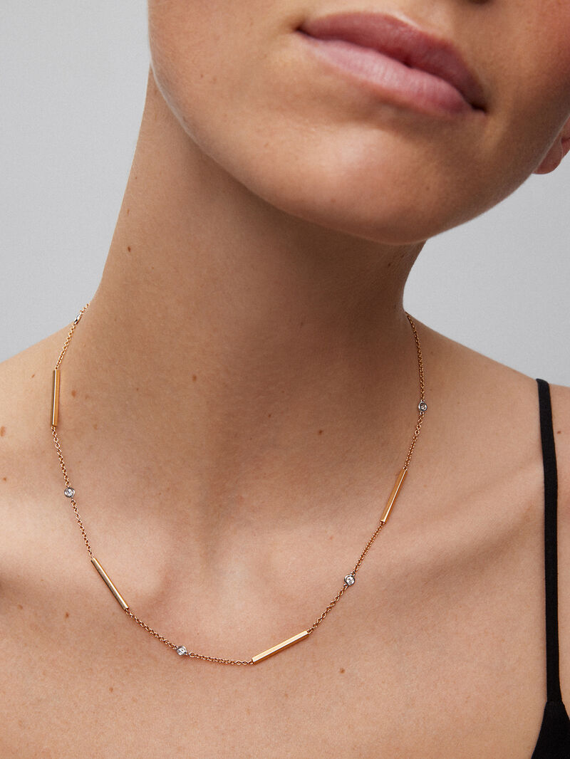 Gargantilla necklace with 18k rose gold bars and diamonds image number 3