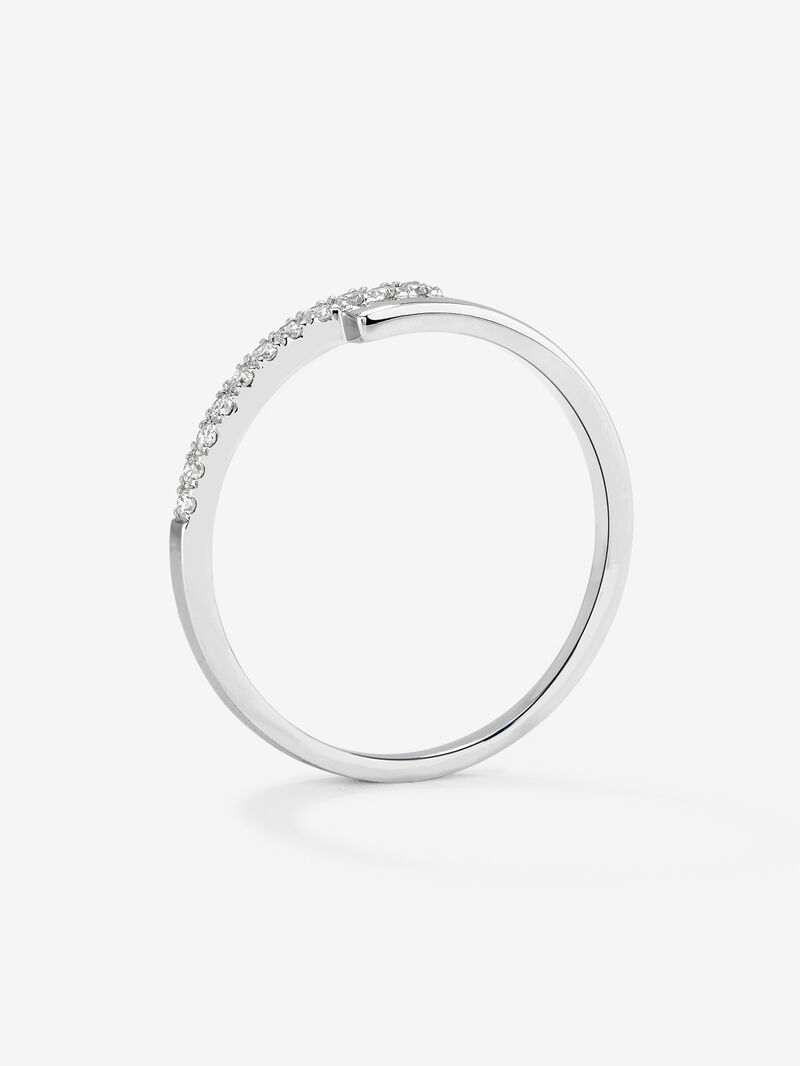 You and me ring in 18K white gold with 11 brilliant-cut diamonds with a total of 0.1 cts image number 4