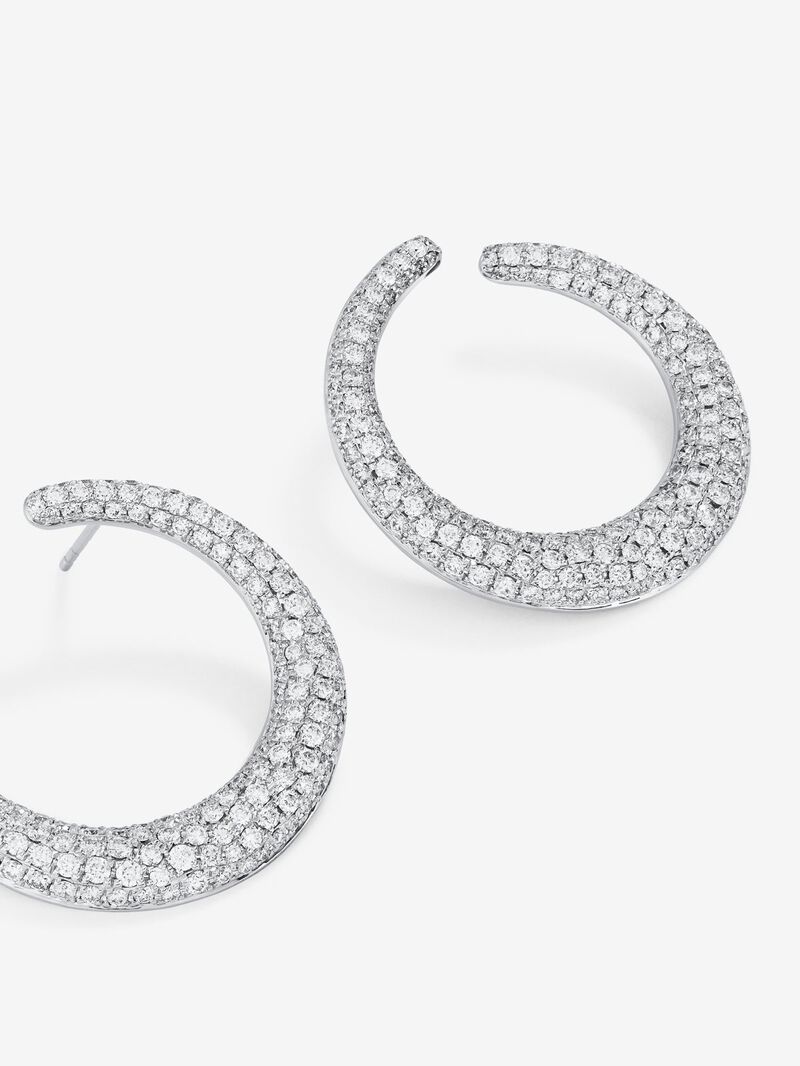 Great Open White Gold Open Aro Earrings with White Diamond Pavé image number 4