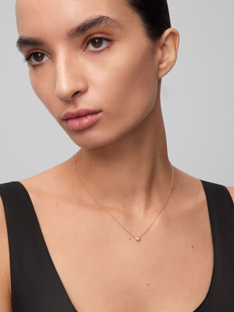 18K rose gold necklace with 4 brilliant-cut diamonds with a total of 0.1 cts image number 1