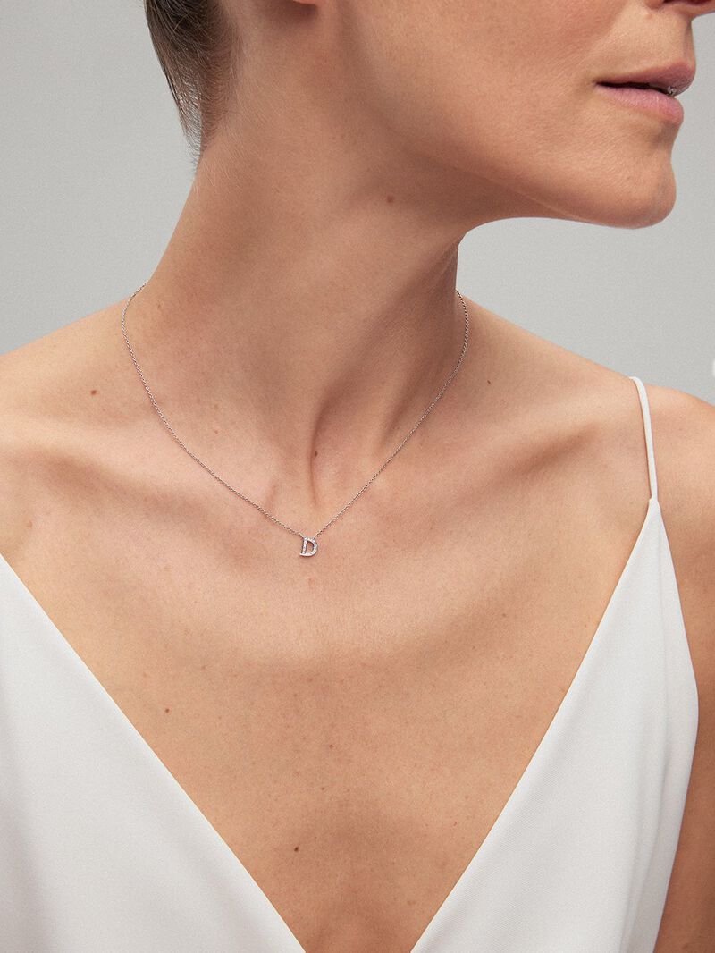 18K white gold pendant chain with initial and diamonds image number 0