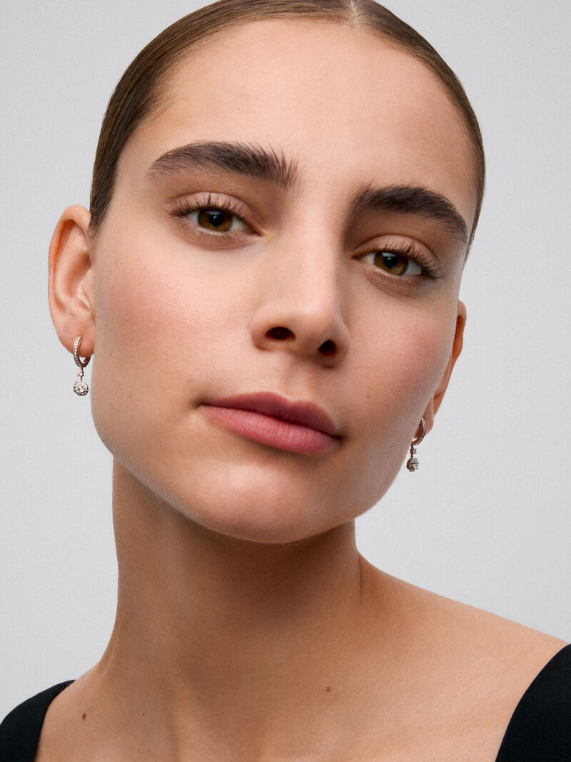 18K white gold earrings with 52 brilliant-cut diamonds with a total of 0.45 cts image number 5
