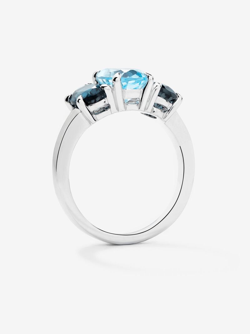 925 silver triplet ring with an oval-cut sky blue topaz of 2.31 cts and 2 oval-cut London blue topazes with a total of 1.71 cts image number 4