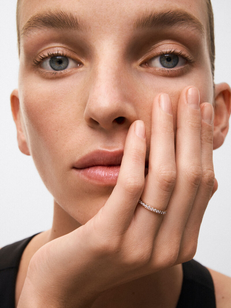 Half ring in 18K rose gold with 15 brilliant-cut diamonds with a total of 0.31 cts image number 3