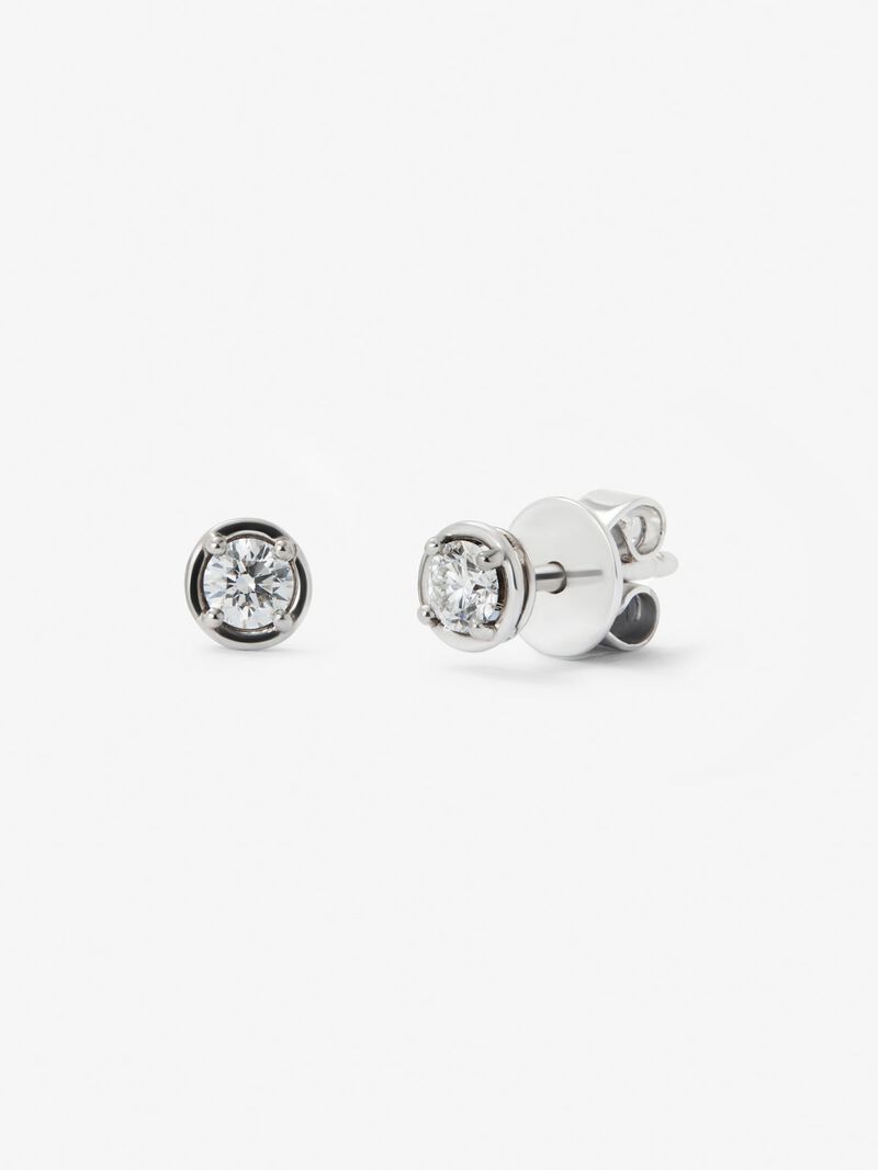 18K white gold earrings with solitary diamond image number 0