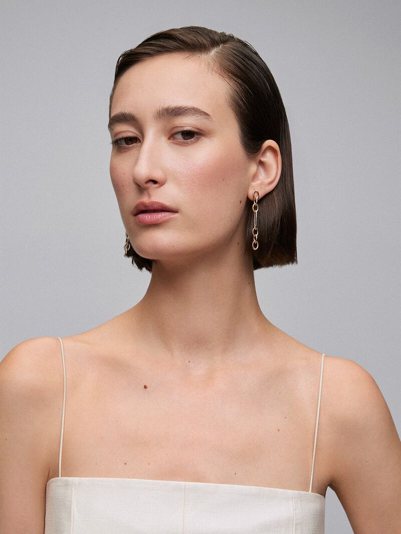Long Forza chain earrings in 18k yellow gold image number 1