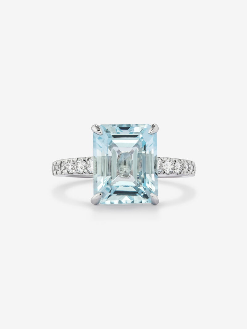 18K White Gold Ring with Sky Azul Top image number 2