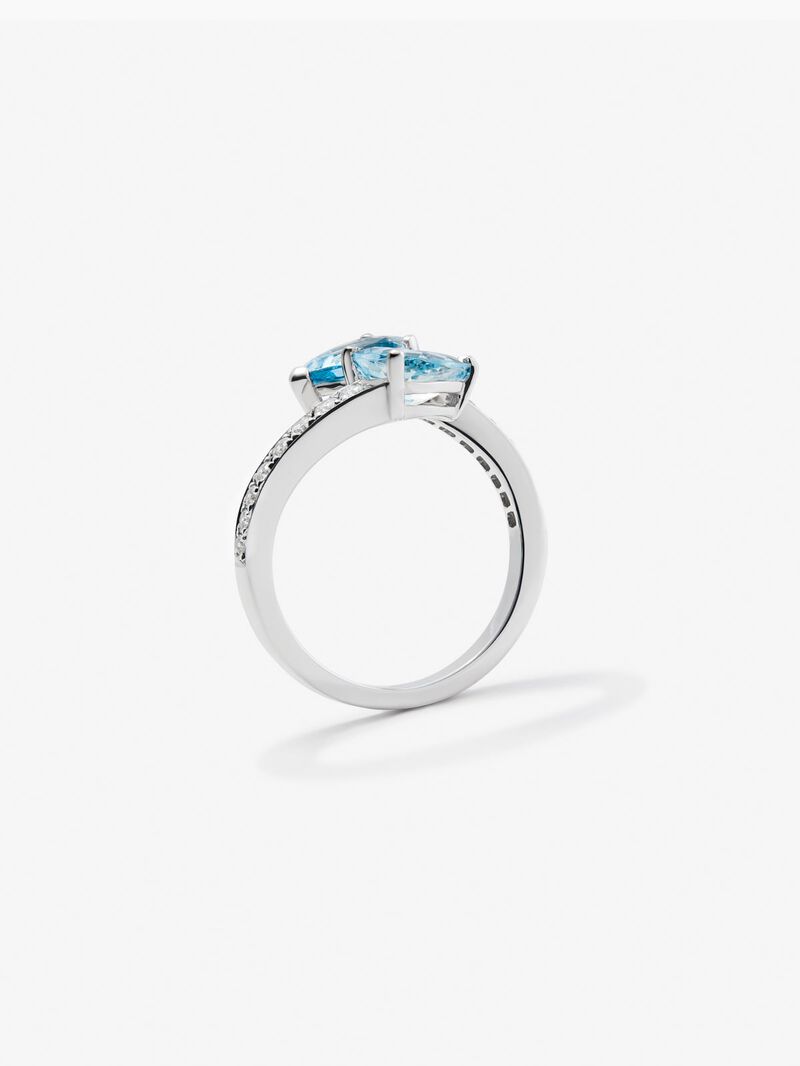 You and me ring in 18K white gold with 2 pear-cut blue aquamarines with a total of 1.81 cts and 18 brilliant-cut diamonds with a total of 0.22 cts image number 3