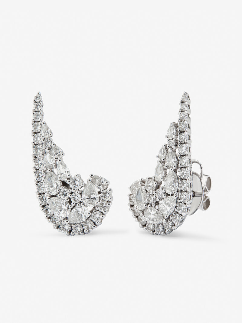 18K white gold earrings with diamonds 3.02 cts image number 0
