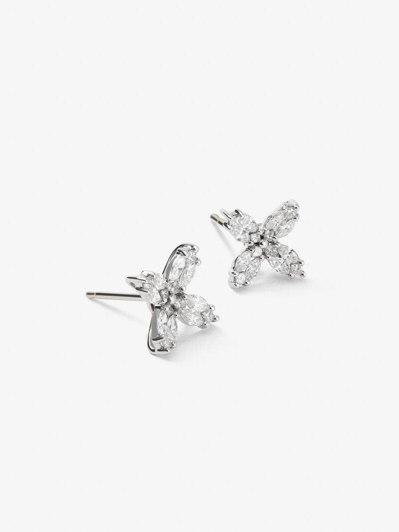 18K white gold button earrings with 0.86 ct diamonds image number 3