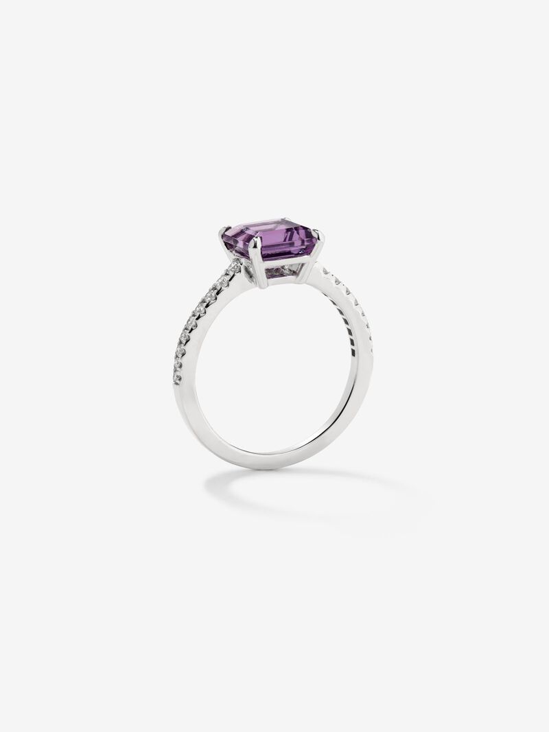 18K white gold ring with radiant cut purple amethyst of 1.79 cts and 18 brilliant cut diamonds with a total of 0.18 cts image number 4