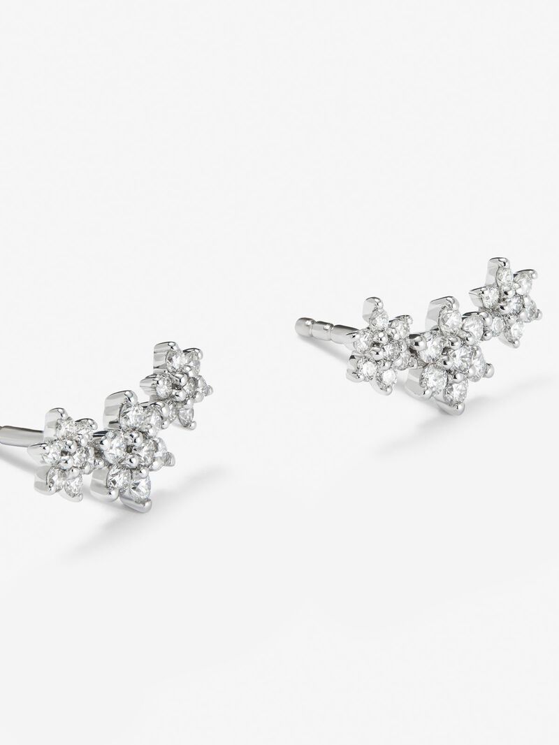 18K white gold climbing earrings with 42 brilliant-cut diamonds with a total of 0.58 cts in the shape of stars image number 0