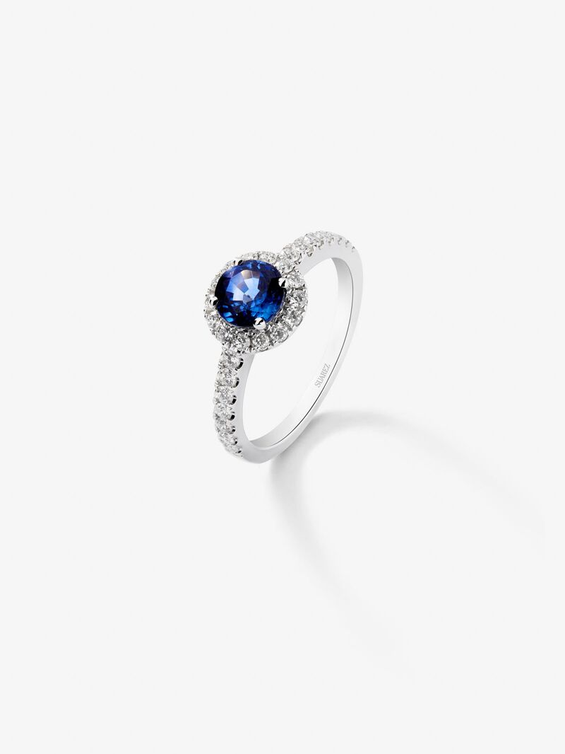 18K white gold ring with white diamonds in 0.46 cts image number 0