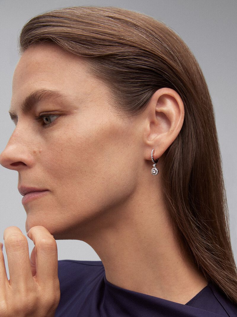 Solitaire pendant hoop earrings with 18K white gold rim encrusted with diamonds. image number 3