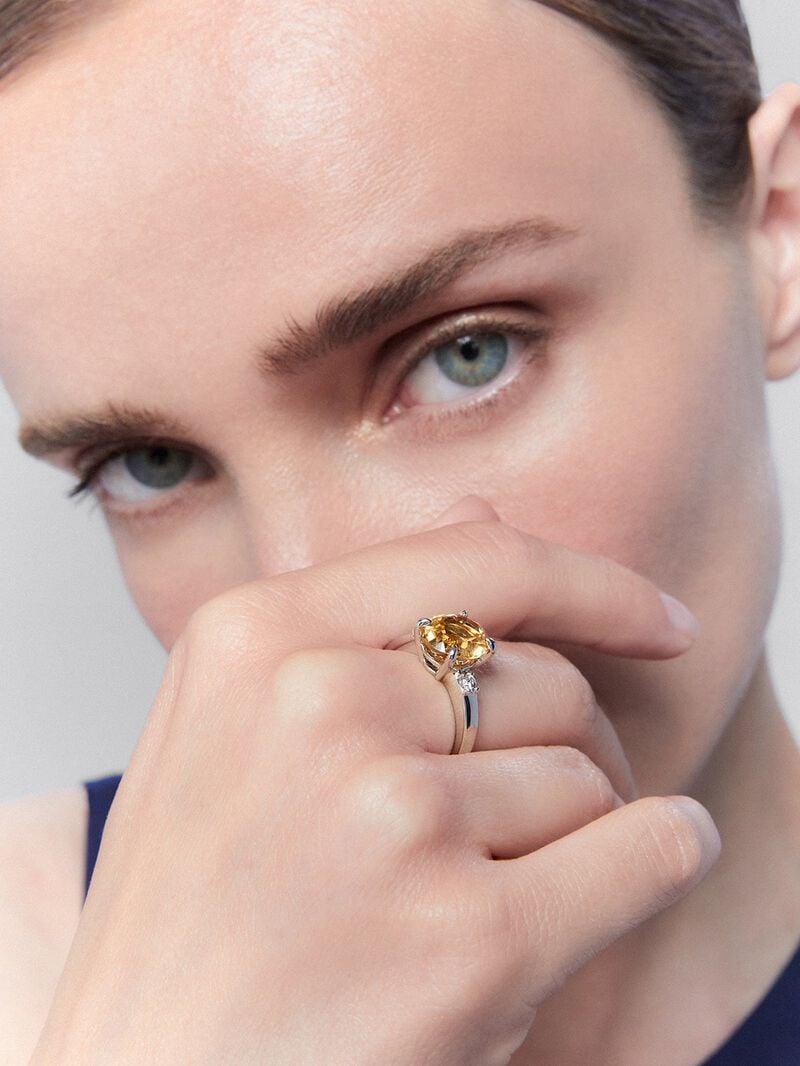 928 Silver triplet ring with citrine and diamonds. image number 1