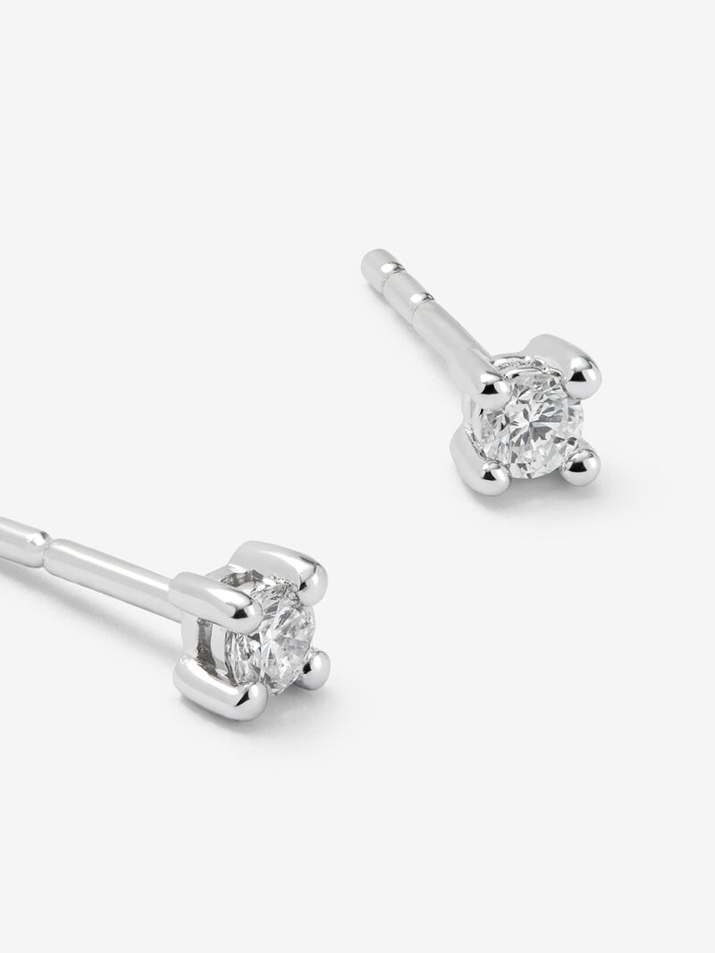 18K white gold solitaire earrings with 2 brilliant-cut diamonds with a total of 0.14 cts image number 2