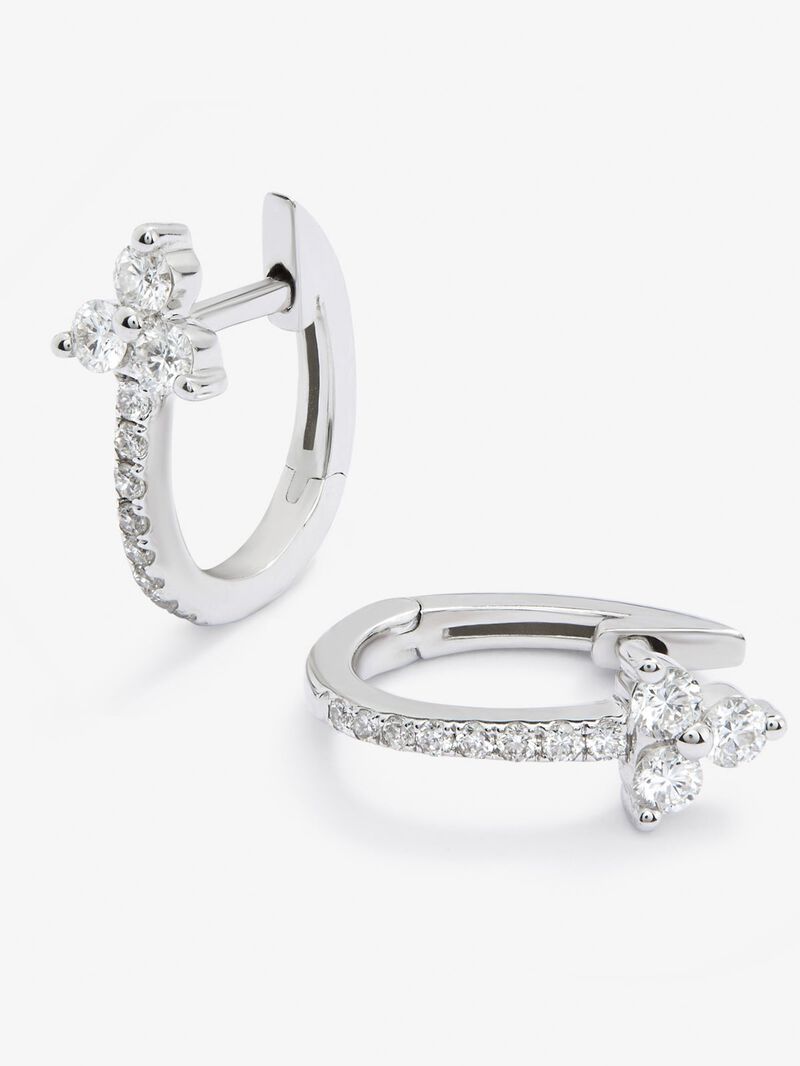 18K white gold hoop earrings with 22 brilliant-cut diamonds with a total of 0.28 cts image number 2