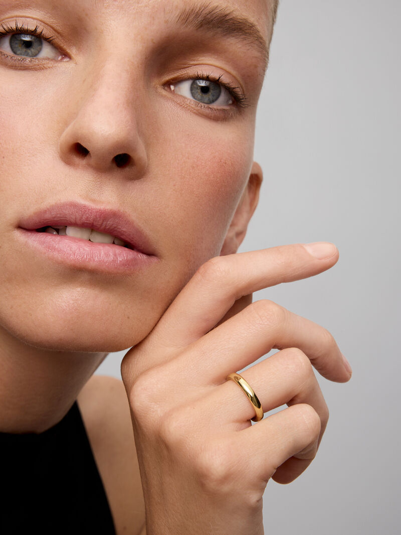 18K yellow gold ring with diamonds image number 4