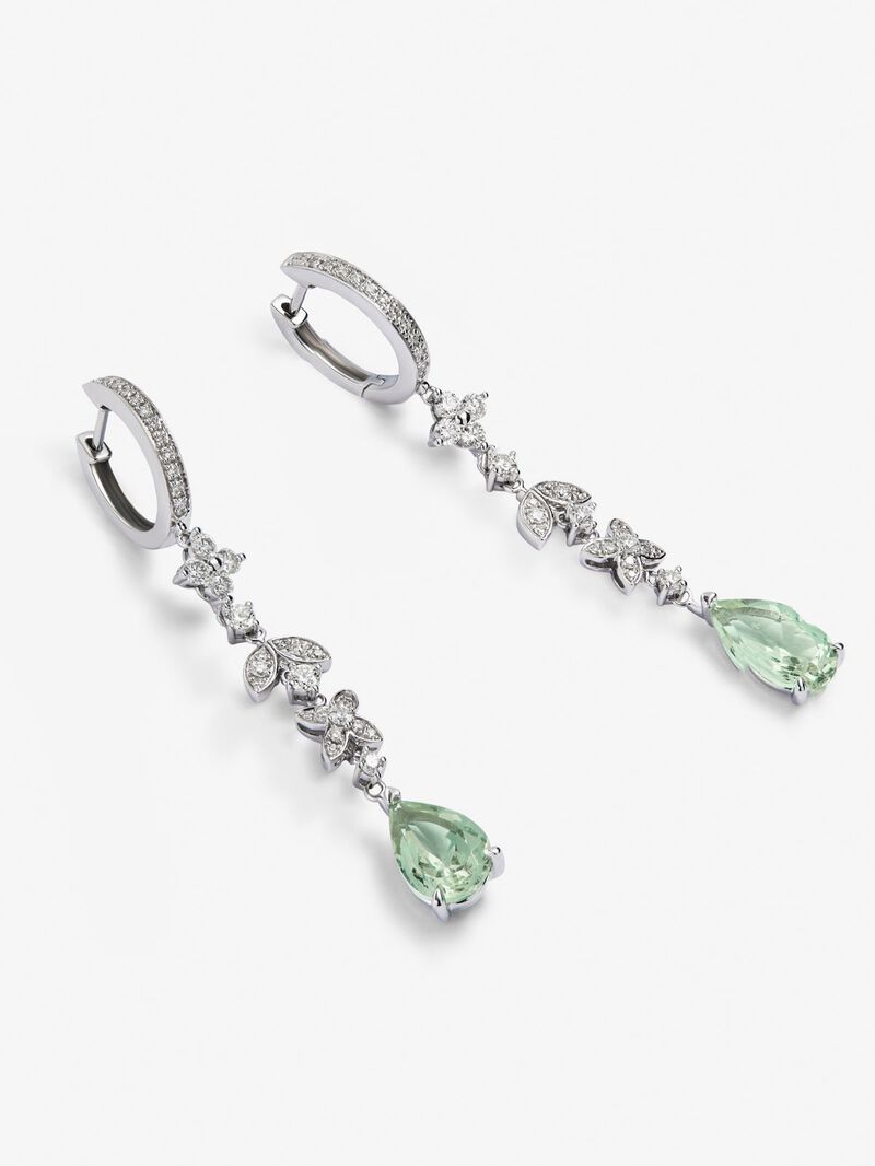 18K white gold earrings with 64 brilliant-cut diamonds with a total of 0.64 cts and 2 pear-cut green amethysts image number 2