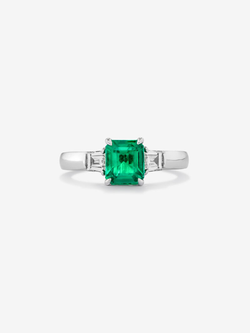 18K White Gold Tieillo Ring with Esmeralda Vivid in Emerald Size 1.64 CTS and 0.4 CTS diamonds image number 2
