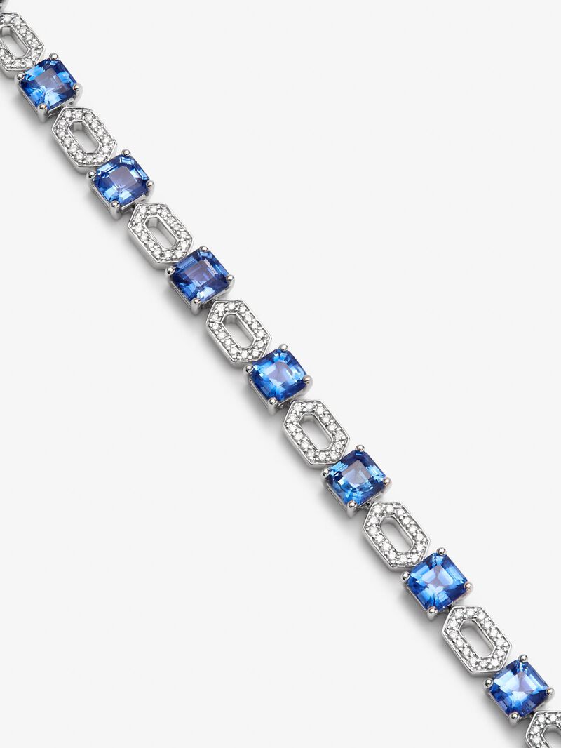 18K White Gold Bracelet with blue sapphiros in octagonal size of 9.37 cts and white diamonds in bright size of 0.69 cts image number 2