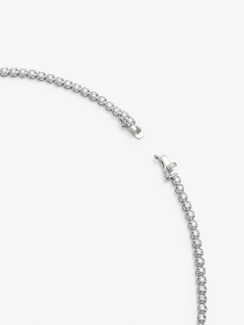 18K white gold rivière necklace with 126 brilliant-cut diamonds with a total of 6.71 cts image number 4
