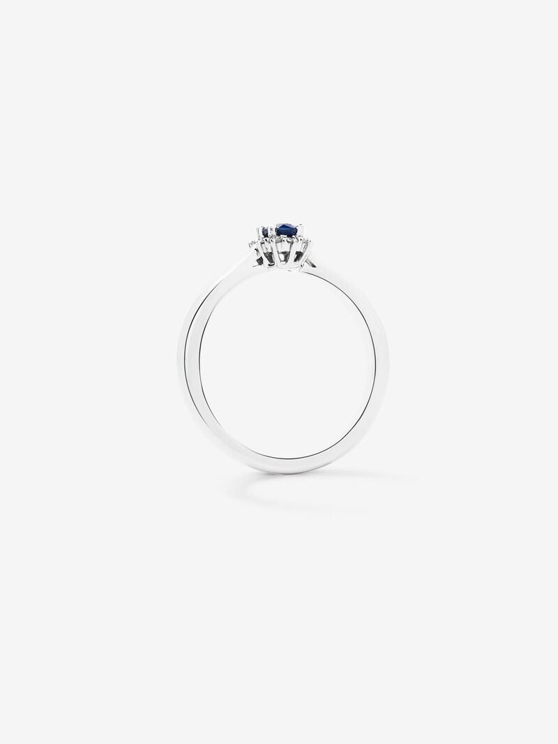 18K white gold ring with oval-cut blue sapphire of 0.32 cts and brilliant-cut diamonds with a total of 0.17 cts image number 4