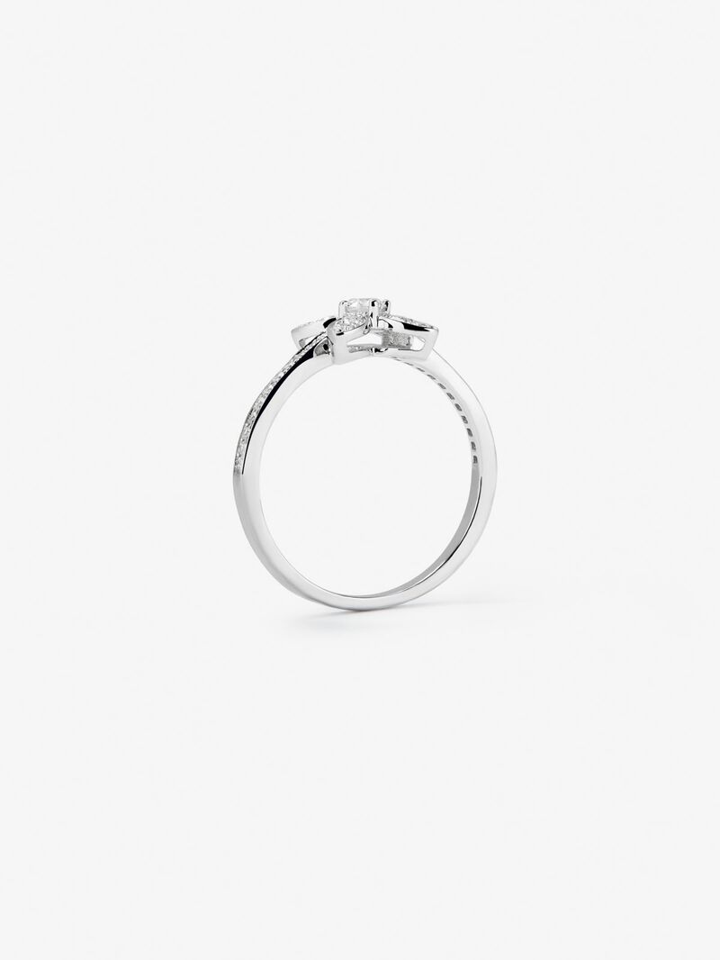 18K white gold ring with 31 brilliant-cut diamonds with a total of 0.34 cts image number 4