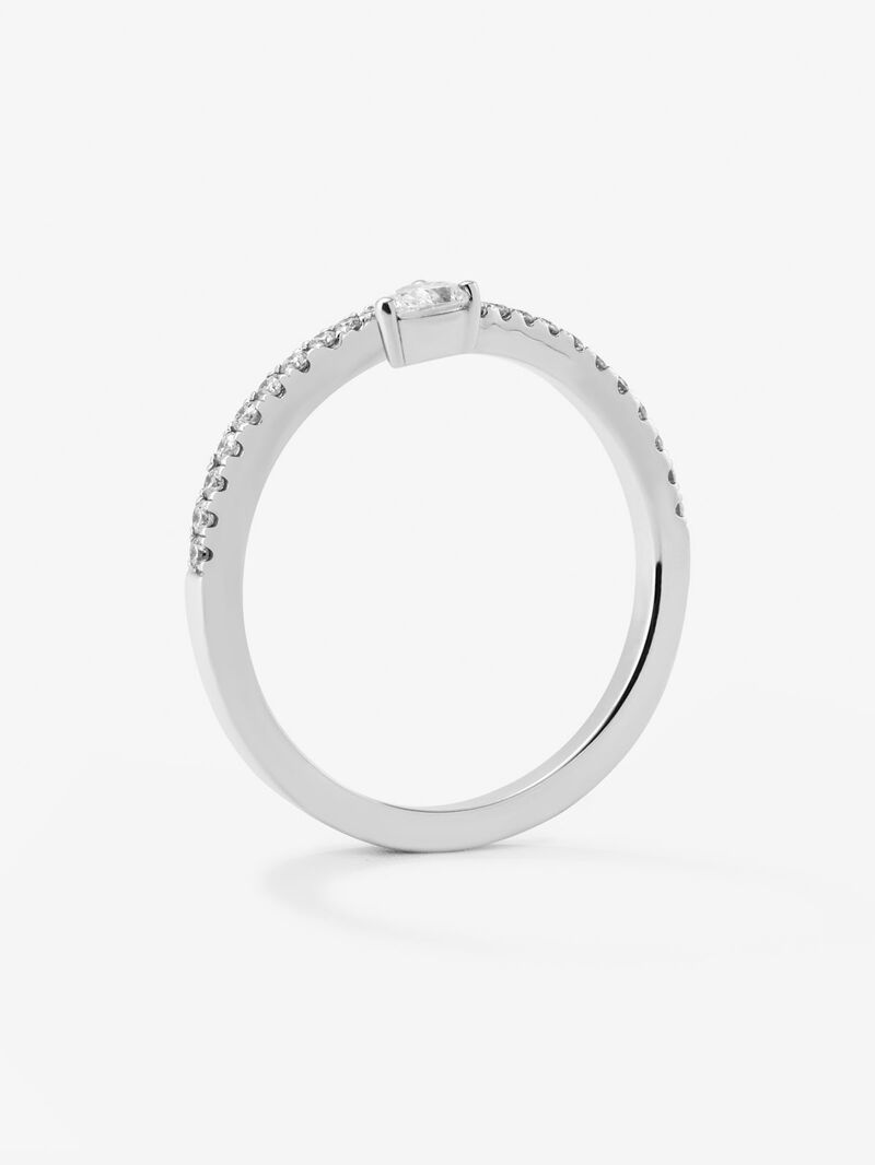 You and me ring in 18K white gold with a pear-cut diamond of 0.14 cts and 25 brilliant-cut diamonds with a total of 0.17 cts image number 4